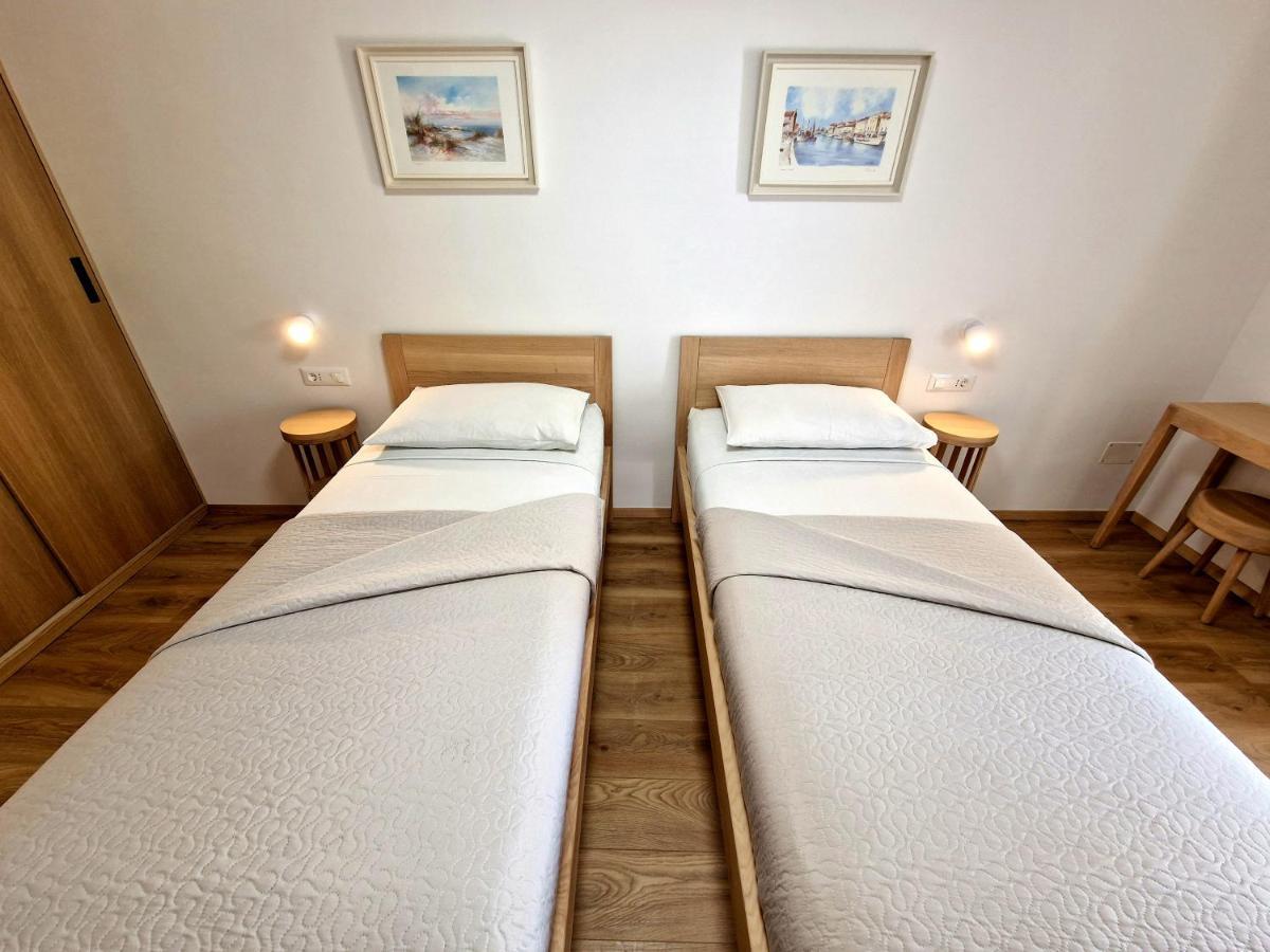 Apartments Cerin-Rovinj Exterior photo