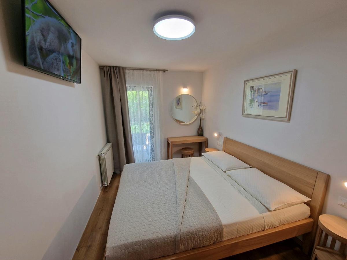 Apartments Cerin-Rovinj Exterior photo