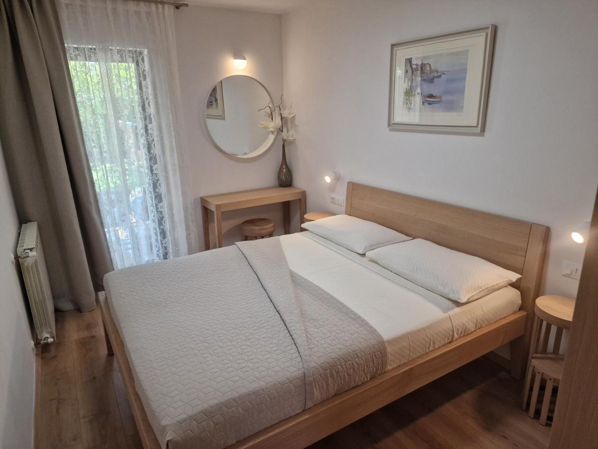 Apartments Cerin-Rovinj Exterior photo